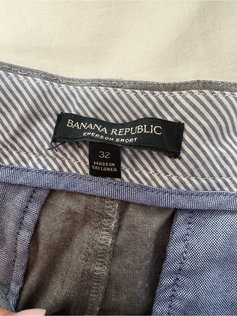 Banana Republic Men's Gray Flat-Front Cotton-Linen Shorts